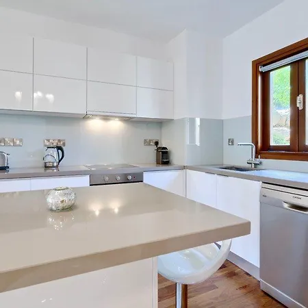 Villa “how To Rent Your Perfect Cyprus Home” - Pelendri